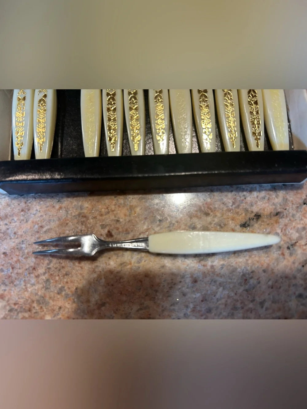 Japanese Party Forks Set of 12 w/Raised Gold Design 4” long - Stainless Steel